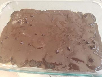 uncooked fudge brownie mix