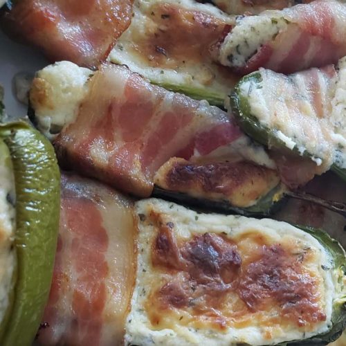 finished jalapeno popper with bacon