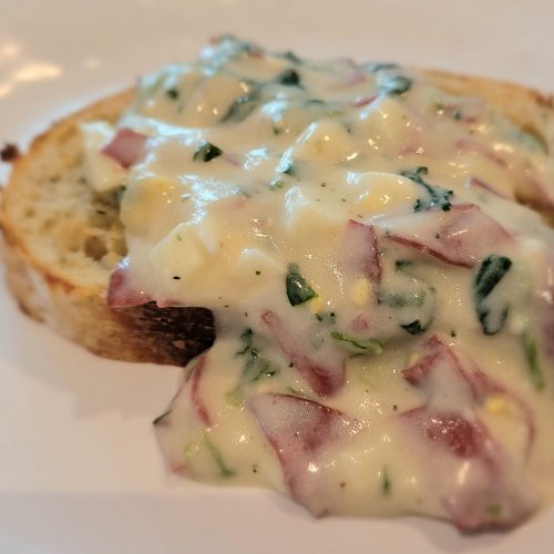 Chipped beef on toast