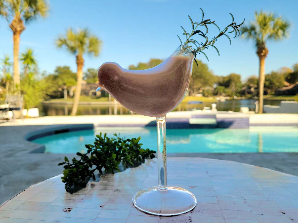 The swallow cocktail in a bird glass