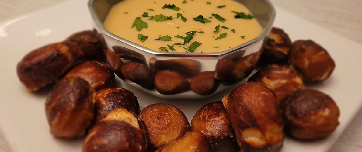 homemade soft pretzels bites with beer cheese dipping sauce