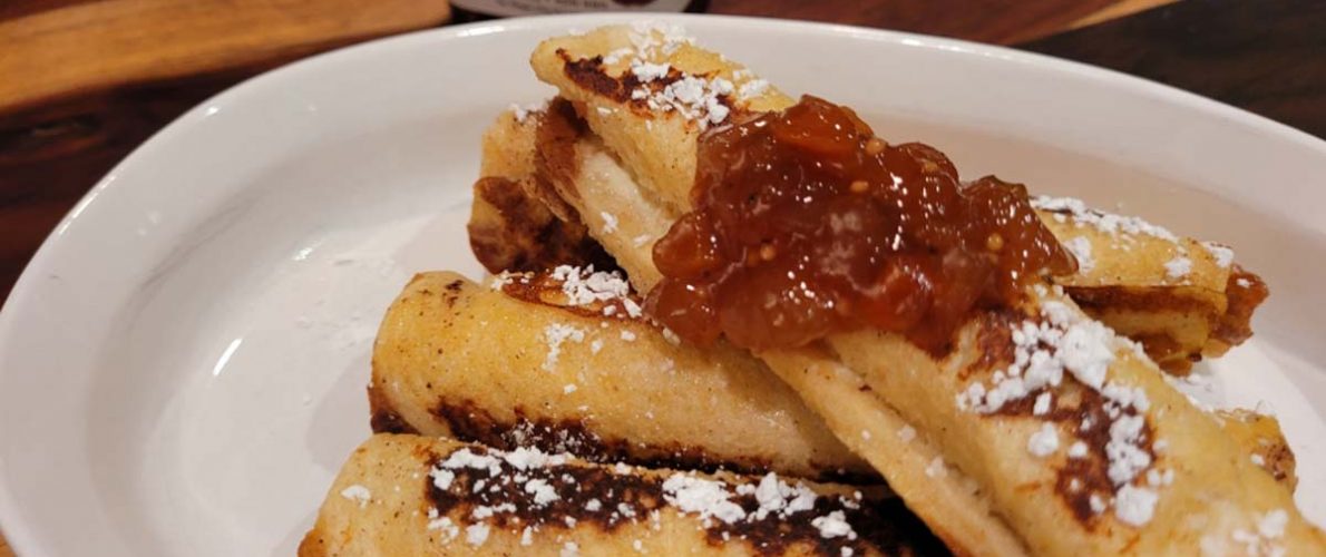french toast rollups with apple chutney